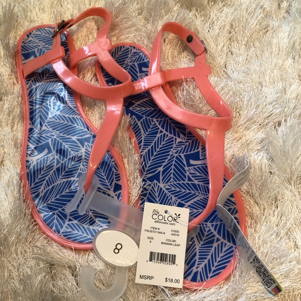 NWT perfect pink jelly sandals.